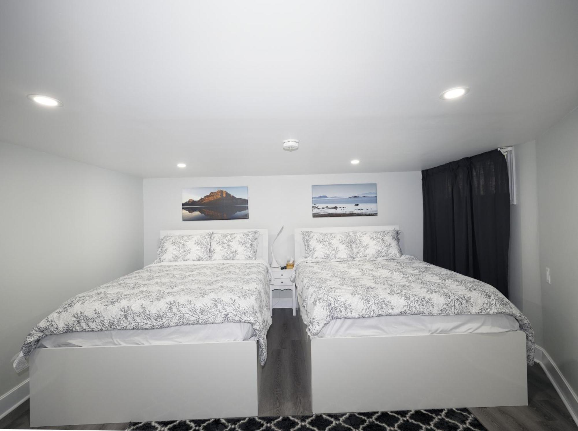 Serene Niagara Guest House Exterior photo